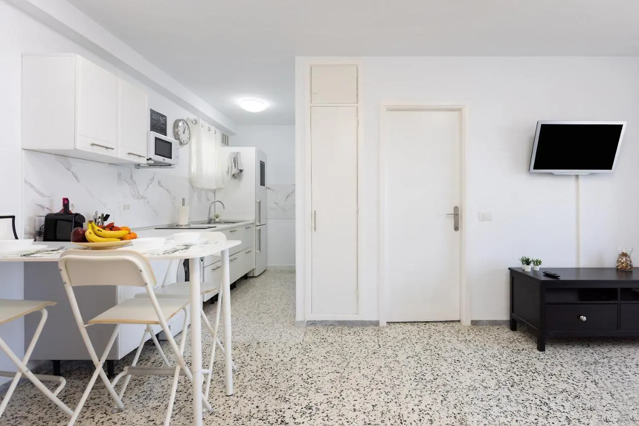Home2Book Bright Apartment Sea Views, Bajamar Bajamar